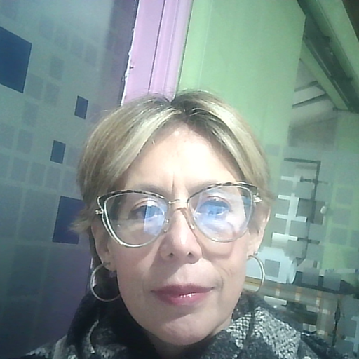 Adriana V.