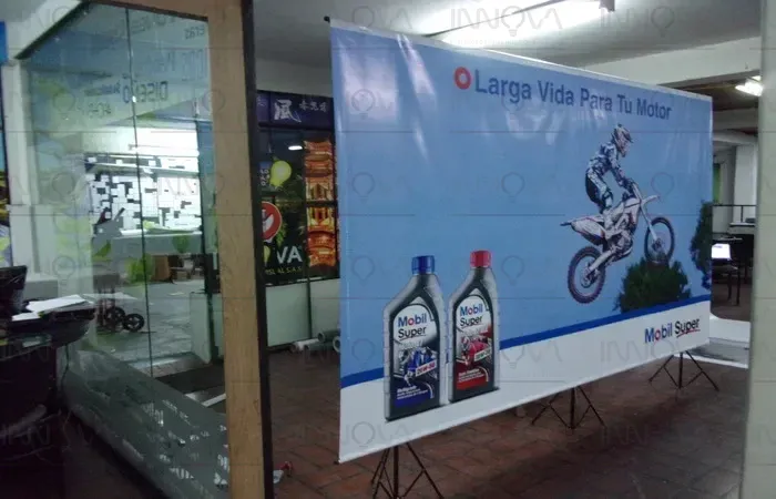 EXHIBICION PORTATIL - BACKINGS - Imagen 1