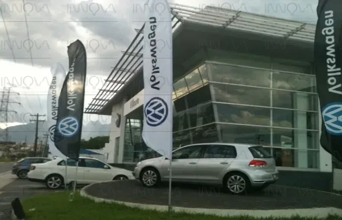 EXHIBICION PORTATIL - BANDERAS DESARMABLES - Imagen 1