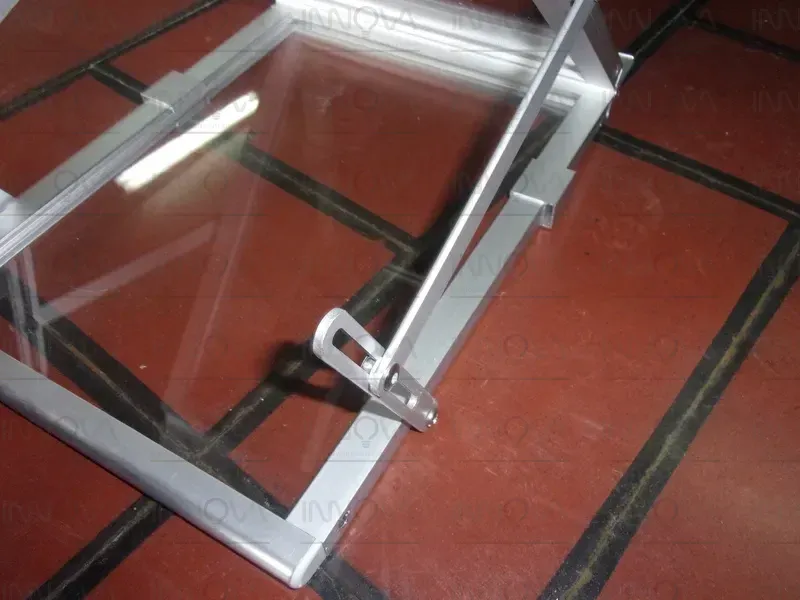 EXHIBICION PORTATIL - REVISTEROS - Imagen 4