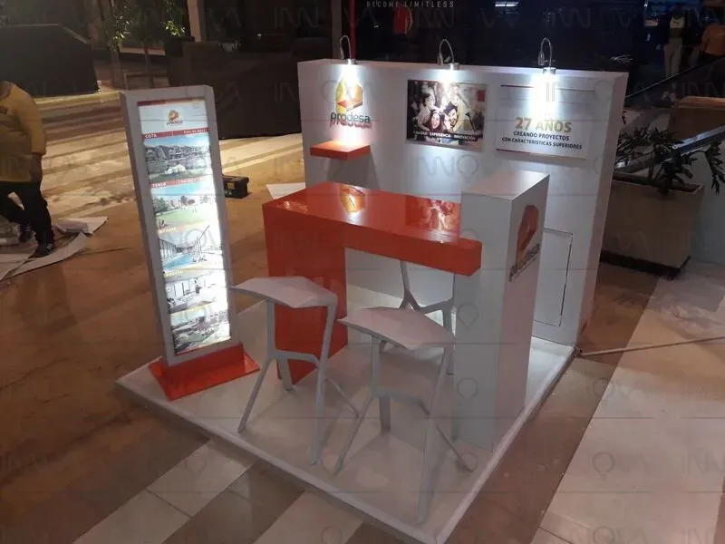PUNTO DE VENTA - STANDS PERSONALIZADOS